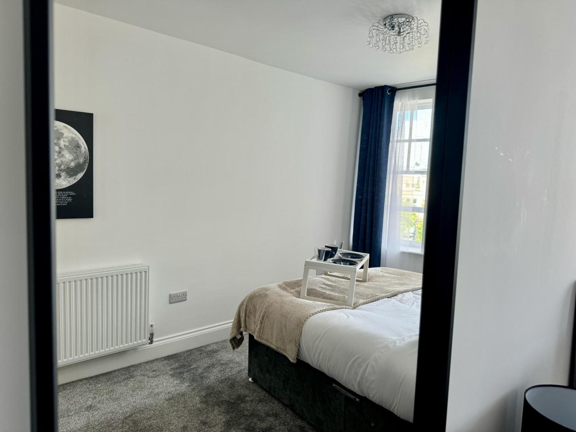 The Crown View - Luxury Apartment - Free Parking Nearby Харрогейт Экстерьер фото