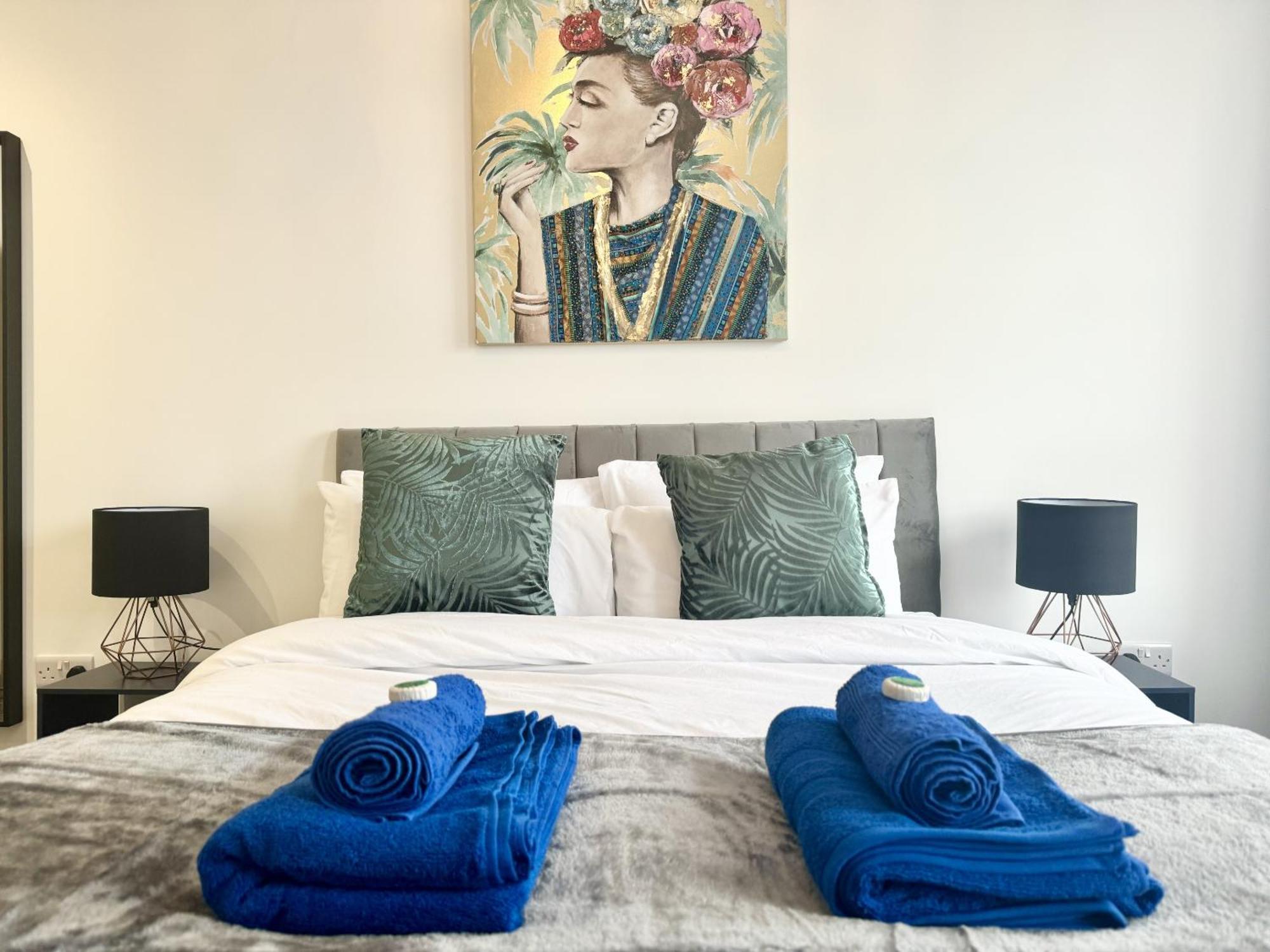 The Crown View - Luxury Apartment - Free Parking Nearby Харрогейт Экстерьер фото